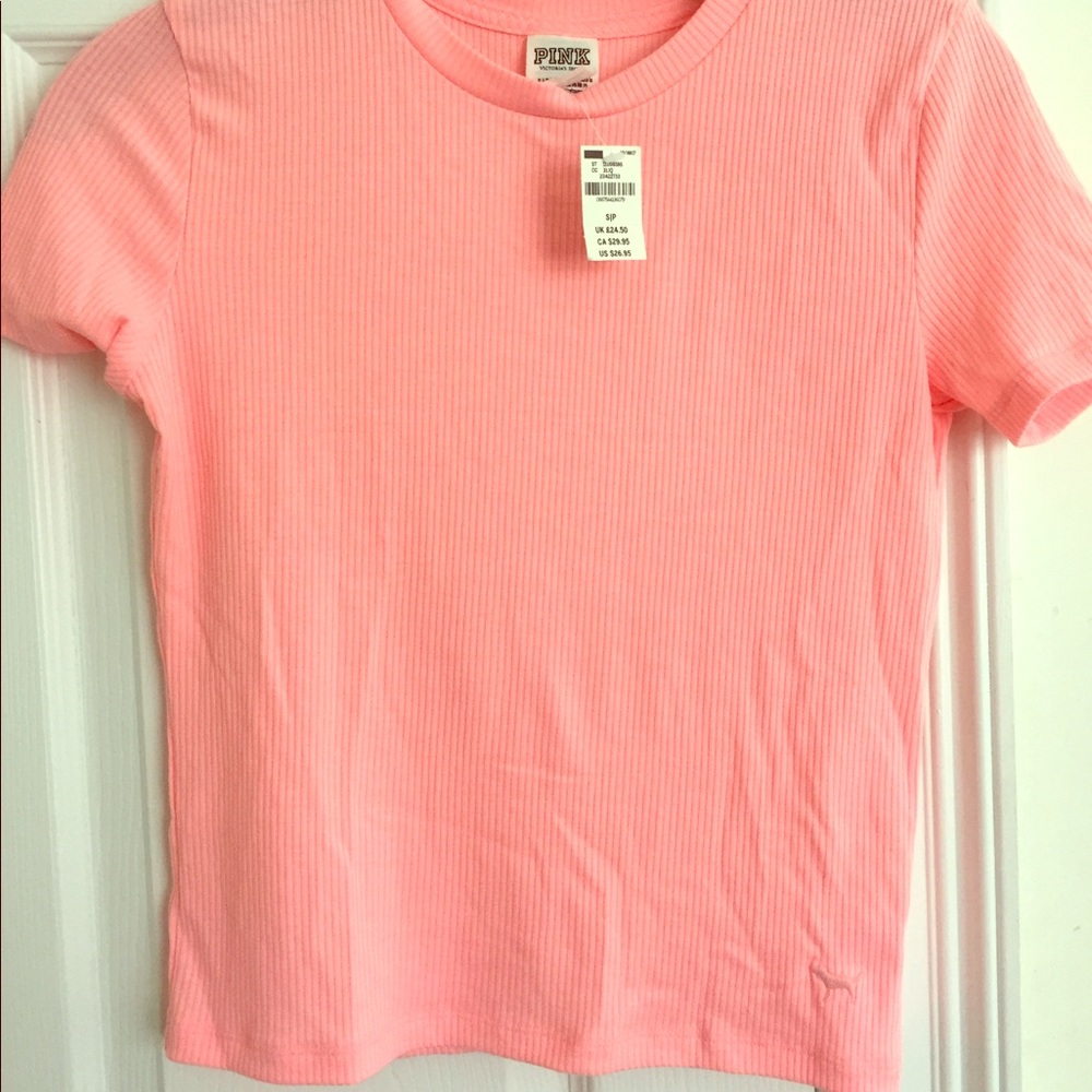 Sporty Pink Shortsleeved Crop Top